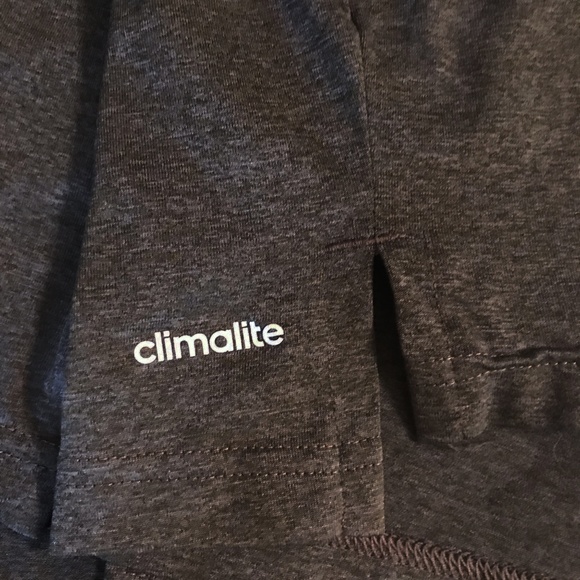 ADIDAS MEN'S CHARCOAL CLIMATE POLO SHIRT SIZE XL - Picture 5 of 7